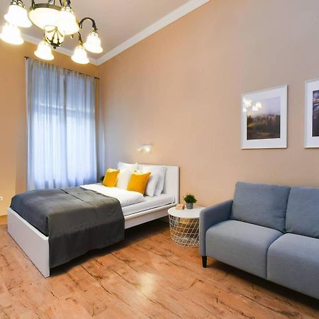 Very Central Very Spacious New Home Budapeste Exterior foto